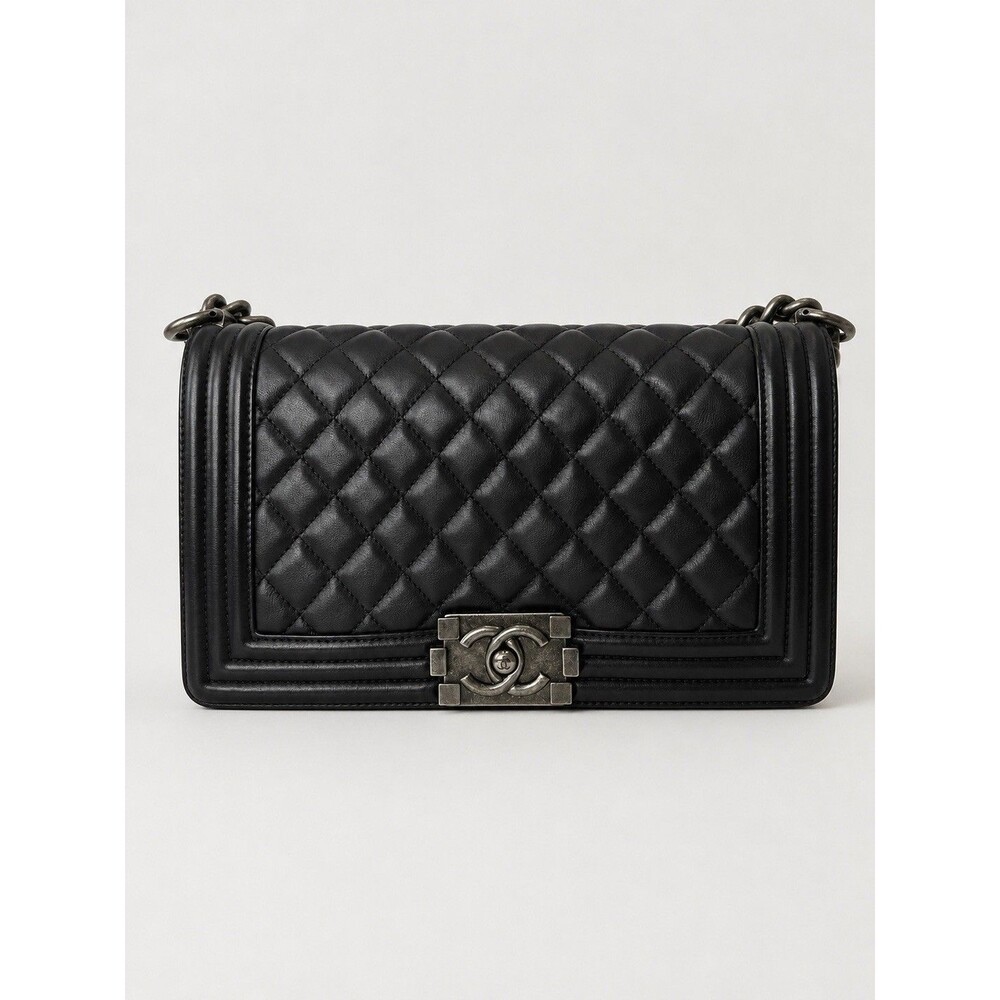 CHANEL Boy Medium Black Quilted Calfskin Ruthenium Flap Bag A67086